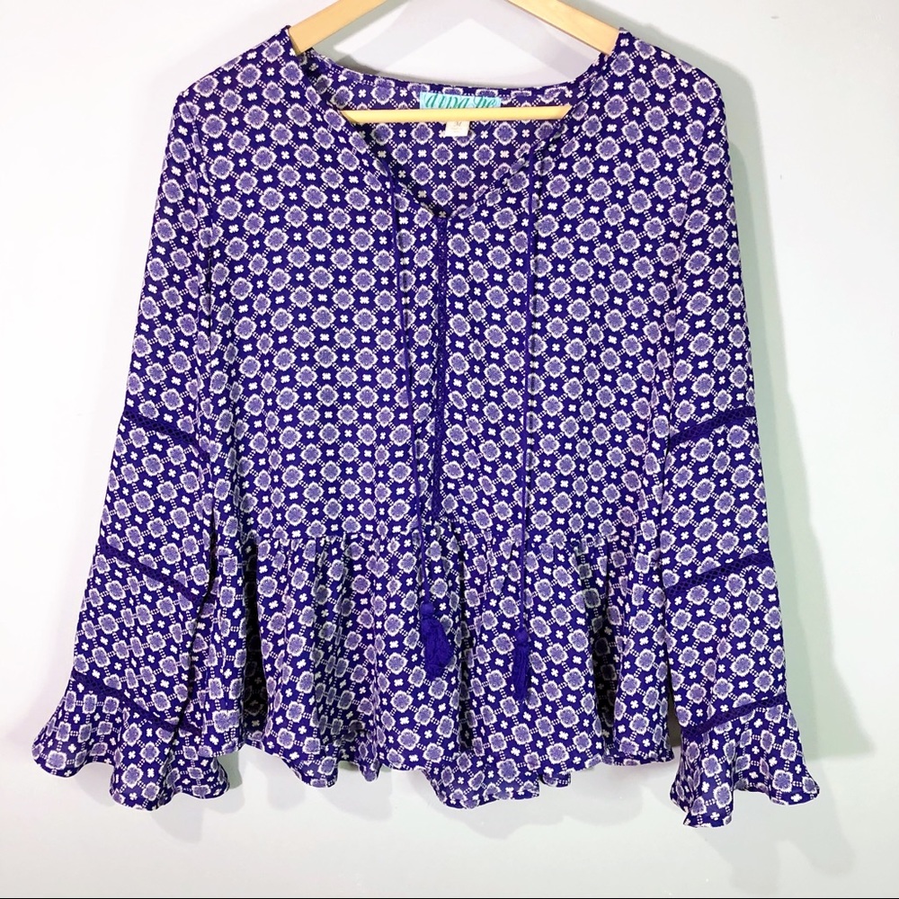 2 for $20 | Flowy bell sleeve boho top